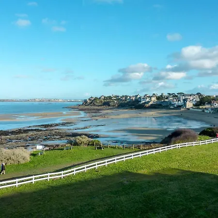 Holiday home Les Tourelles By Interhome